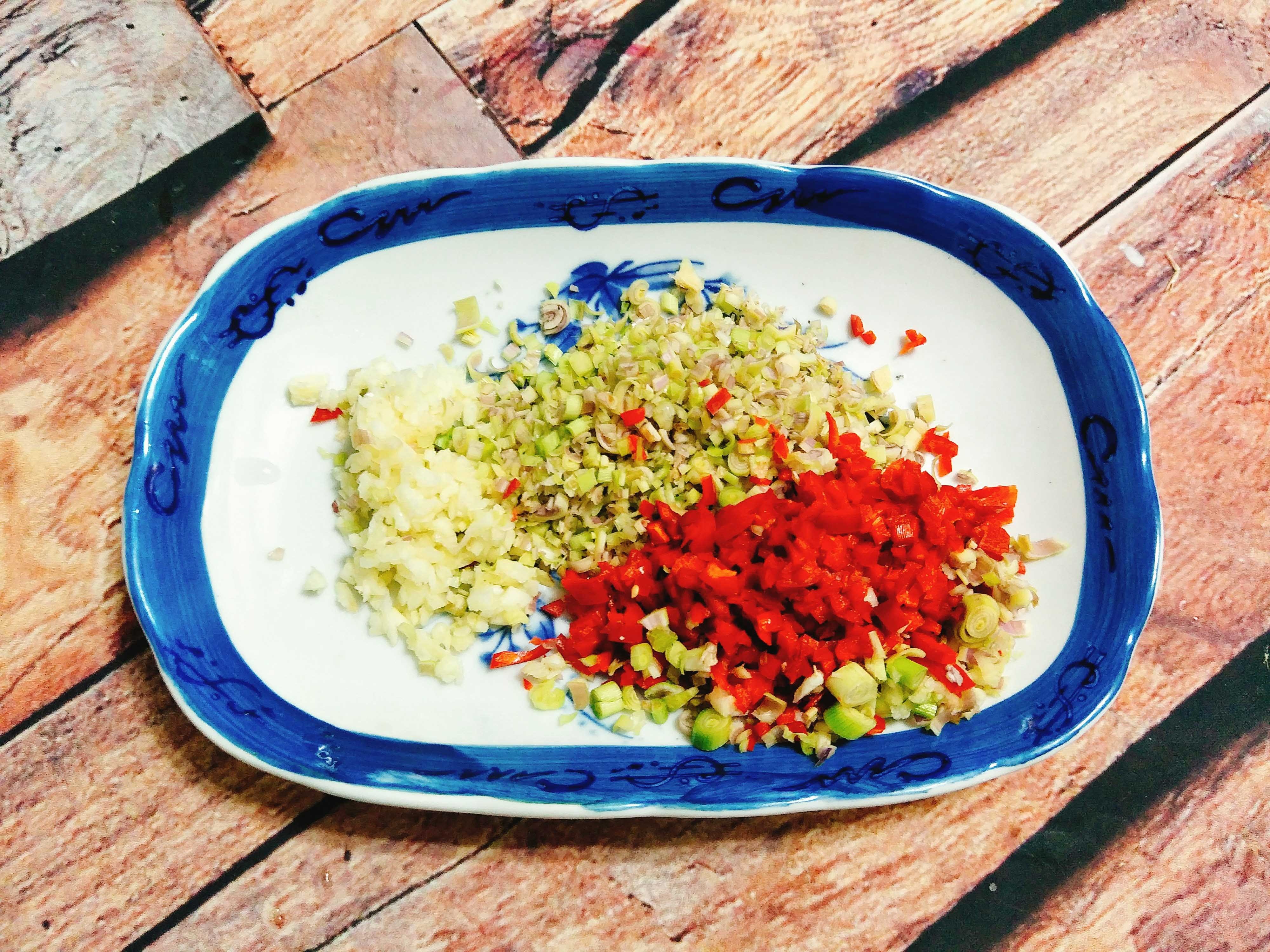 Ba chỉ chiên sả ớt ảnh 3 Ba chi chien sa ot anh 3