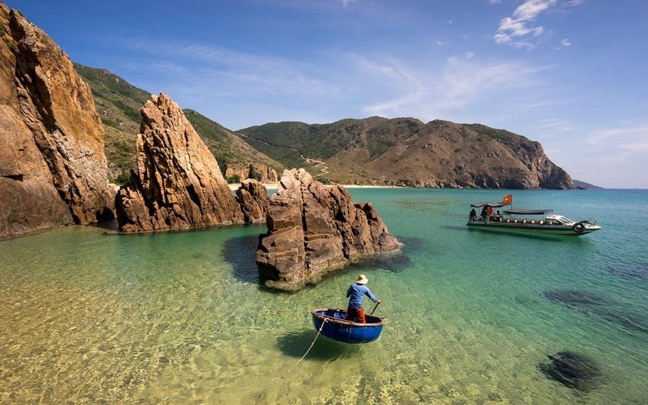 #Justgo: Bo tui kinh nghiem du lich Quy Nhon tu A - Z hinh anh