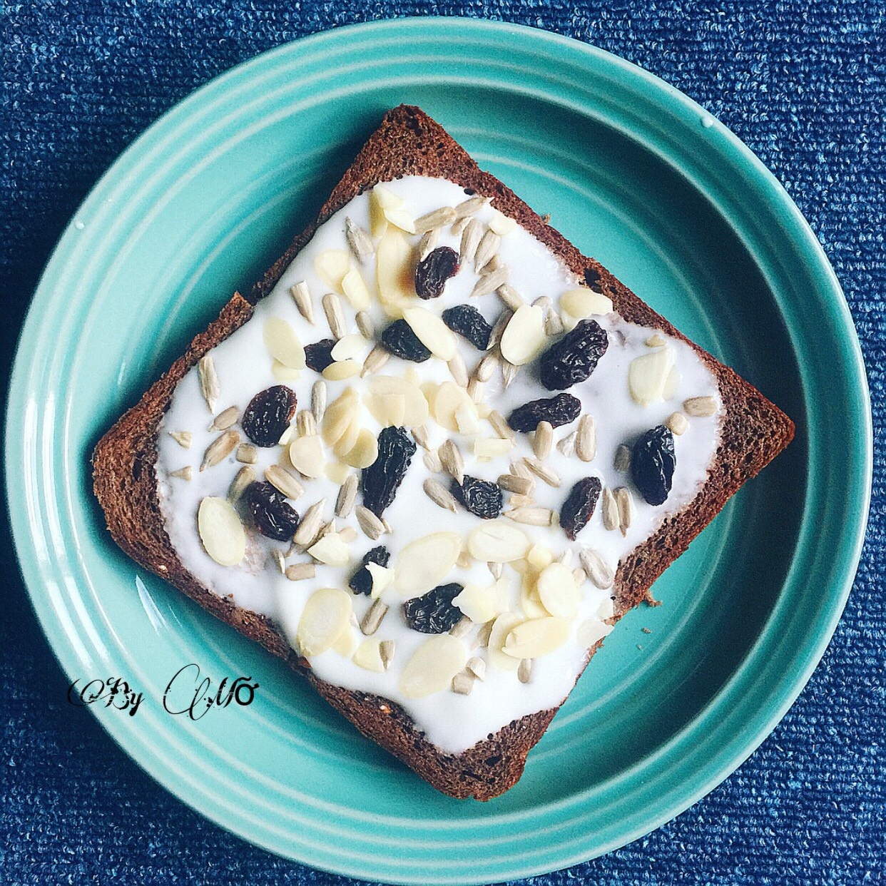 Sandwich banh mi den anh 4