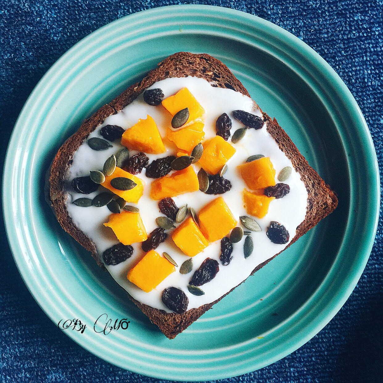 Sandwich banh mi den anh 5