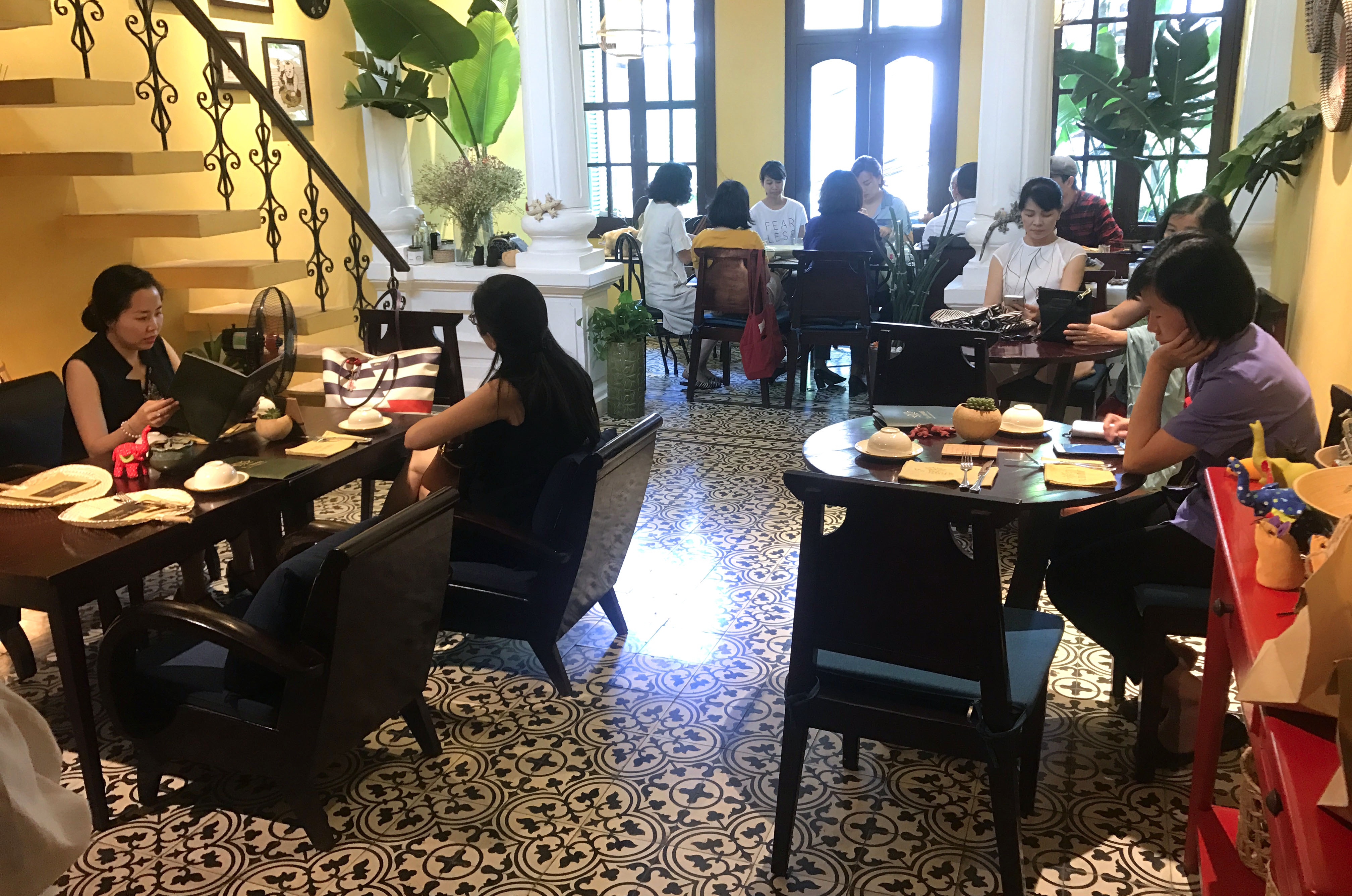 Review quan an chay anh 19