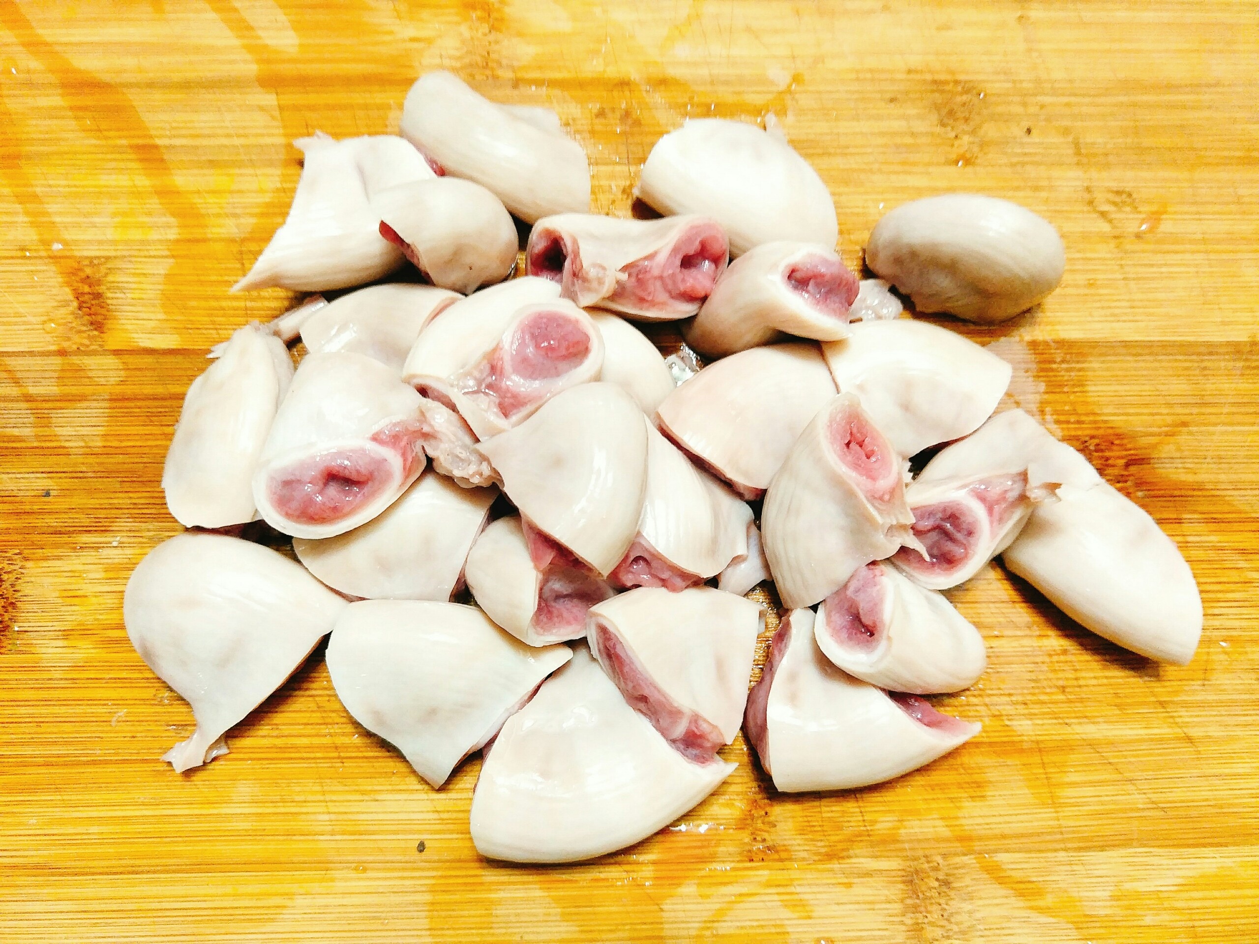 Tràng lợn xào dứa ảnh 3 Trang lon xao dua anh 3