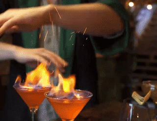 Quan bar cho thuc khach trai nghiem the gioi phu thuy thuc su hinh anh