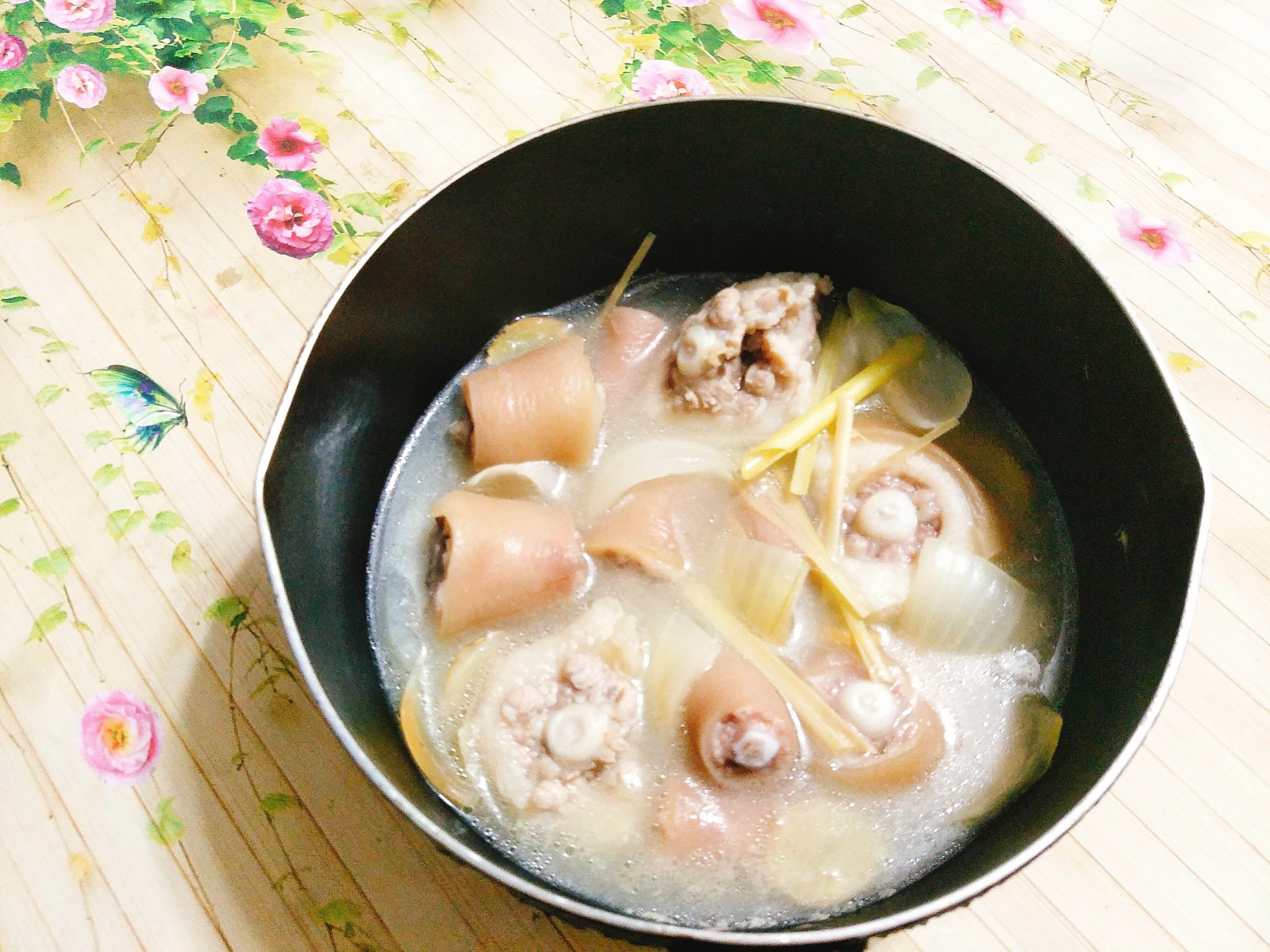 Duoi heo ngam mam anh 4