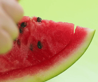 Huong dan tu lam kem dua hau thom ngon, mat me cho mua he hinh anh