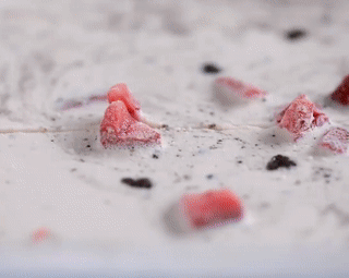 Huong dan 4 cach tu lam kem cuon Thai thom ngon tai nha hinh anh