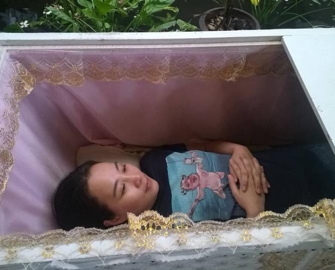 Quan ca phe 'tu than' cho du khach nam trong quan tai hinh anh