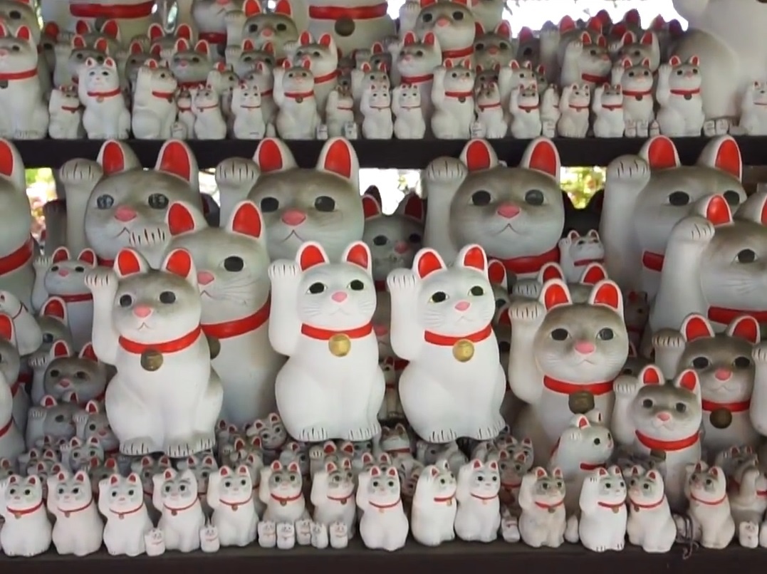 Den tho meo than tai mang lai may man o Tokyo hinh anh