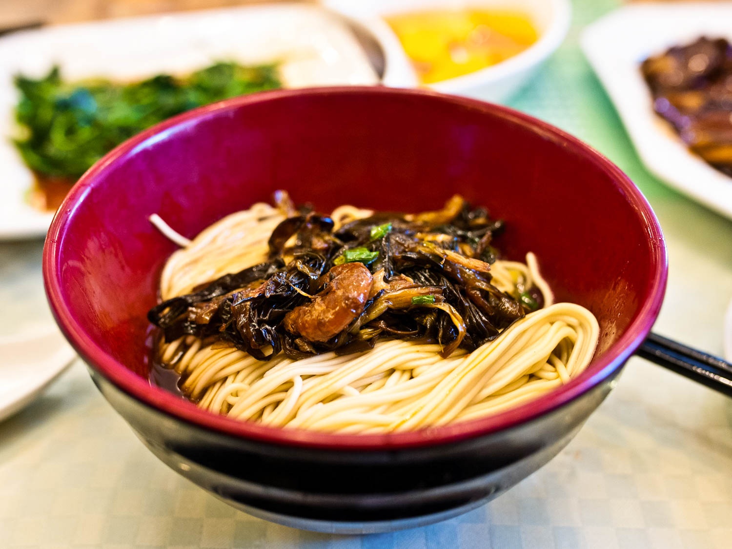 6 mon mi tru danh phai thu khi toi Thuong Hai hinh anh