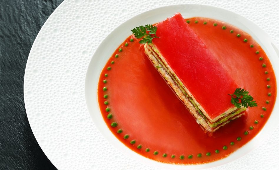 8 mon lam len ten tuoi cua huyen thoai dau bep Joel Robuchon anh 3