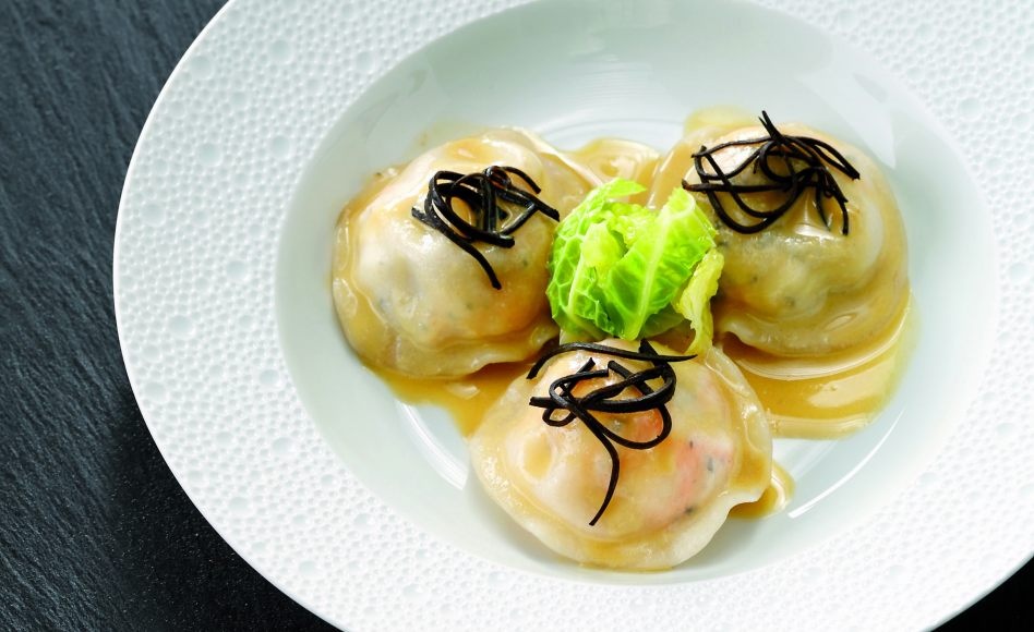 8 mon lam len ten tuoi cua huyen thoai dau bep Joel Robuchon anh 4