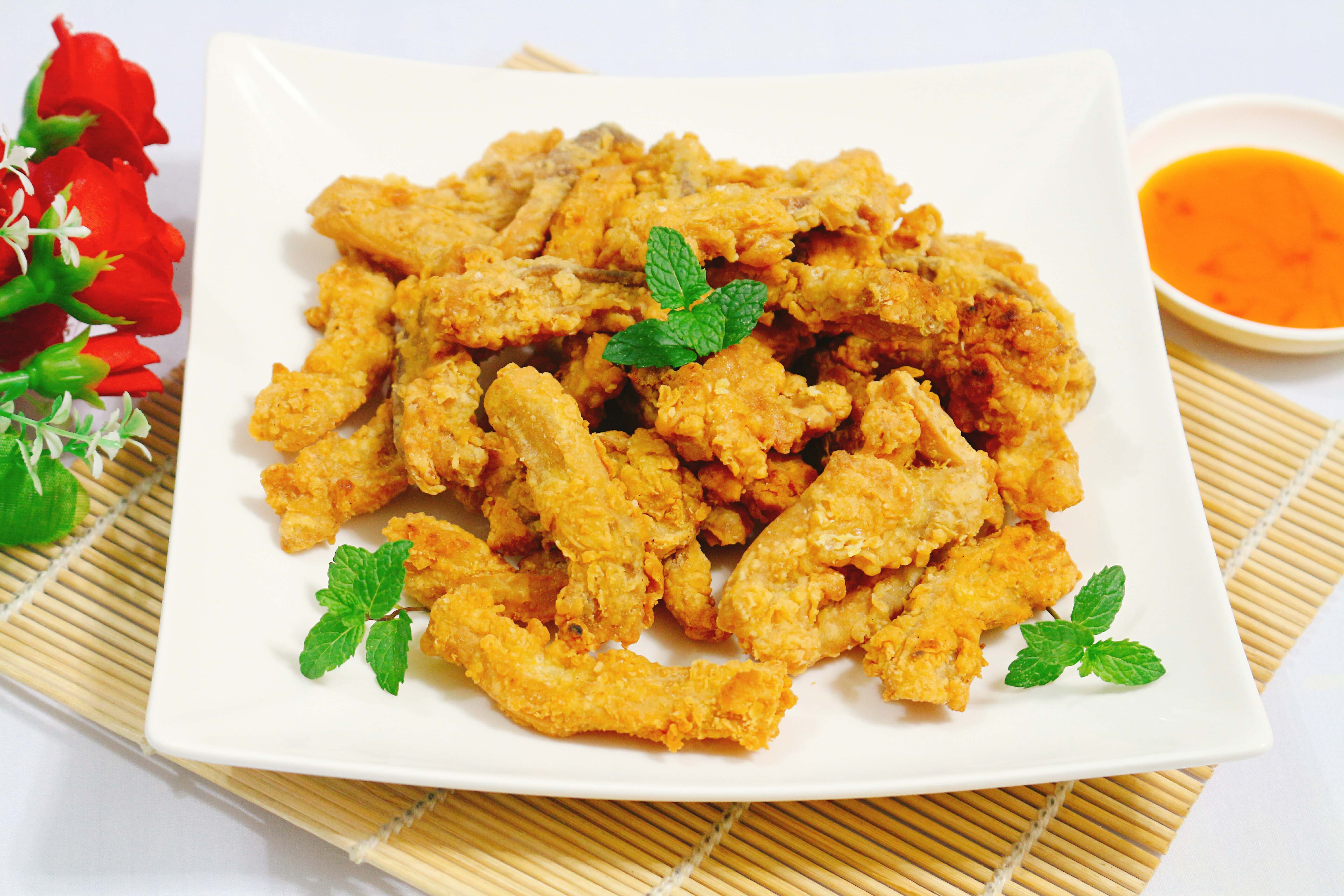 Toi nay an gi: Doi vi voi da day tam bot chien gion hinh anh