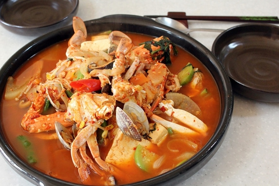 9 dac san phai thu khi toi Han Quoc mua thu hinh anh