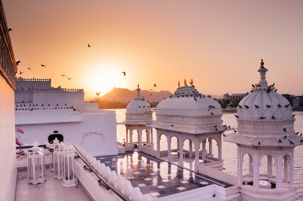 10 khu nghỉ dưỡng ven hồ cho du khách ‘rủ nhau đi trốn’ thu này ảnh 5 10 khu nghi duong ven ho cho du khach ‘ru nhau di tron’ thu nay anh 5