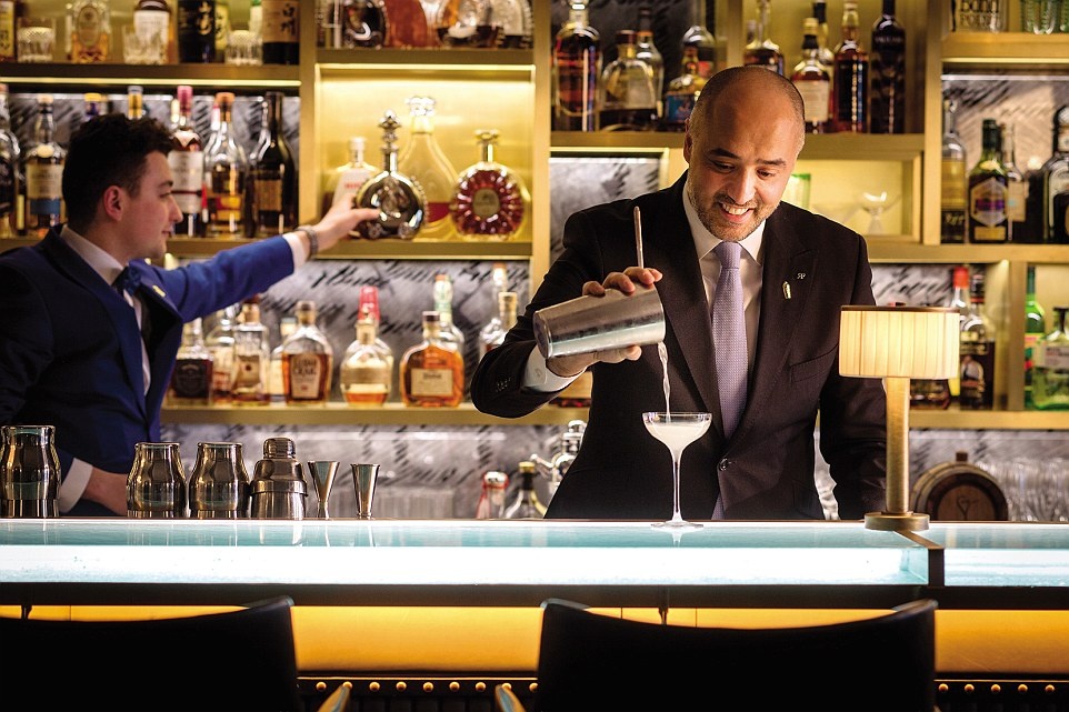 Khach san so 1 the gioi anh 16