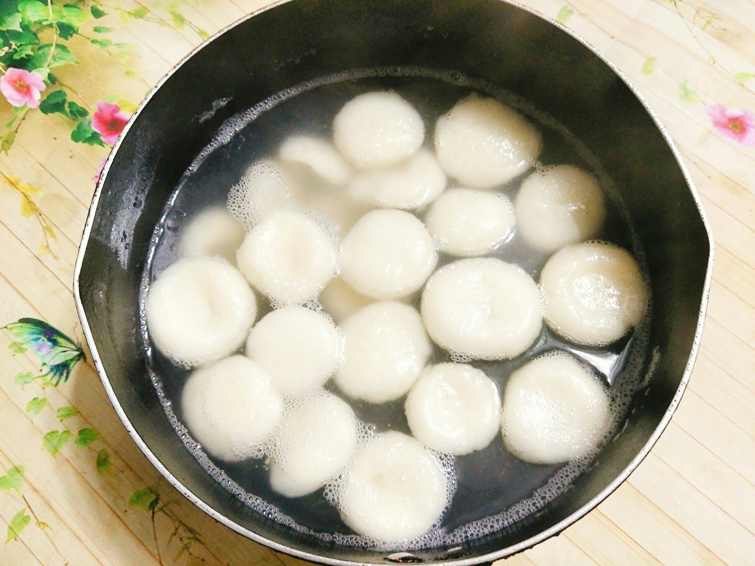 Banh nep chay cho le vu lan anh 4