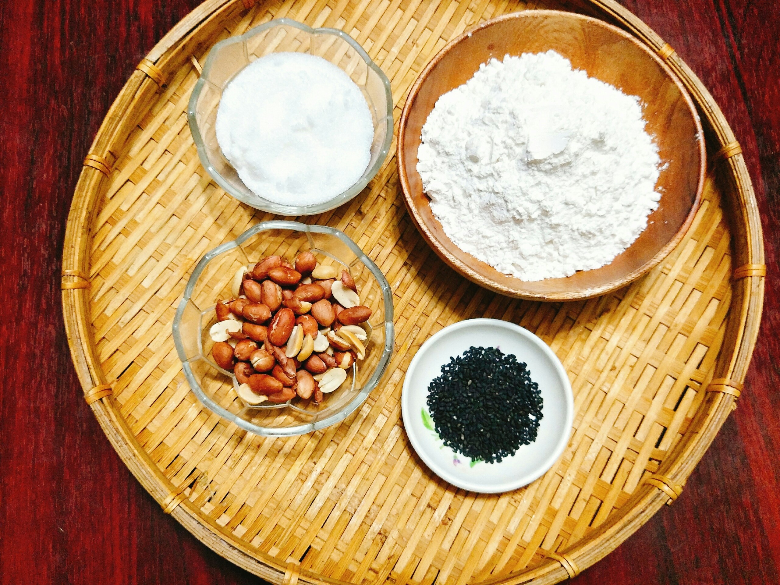 Banh nep chay cho le vu lan anh 1