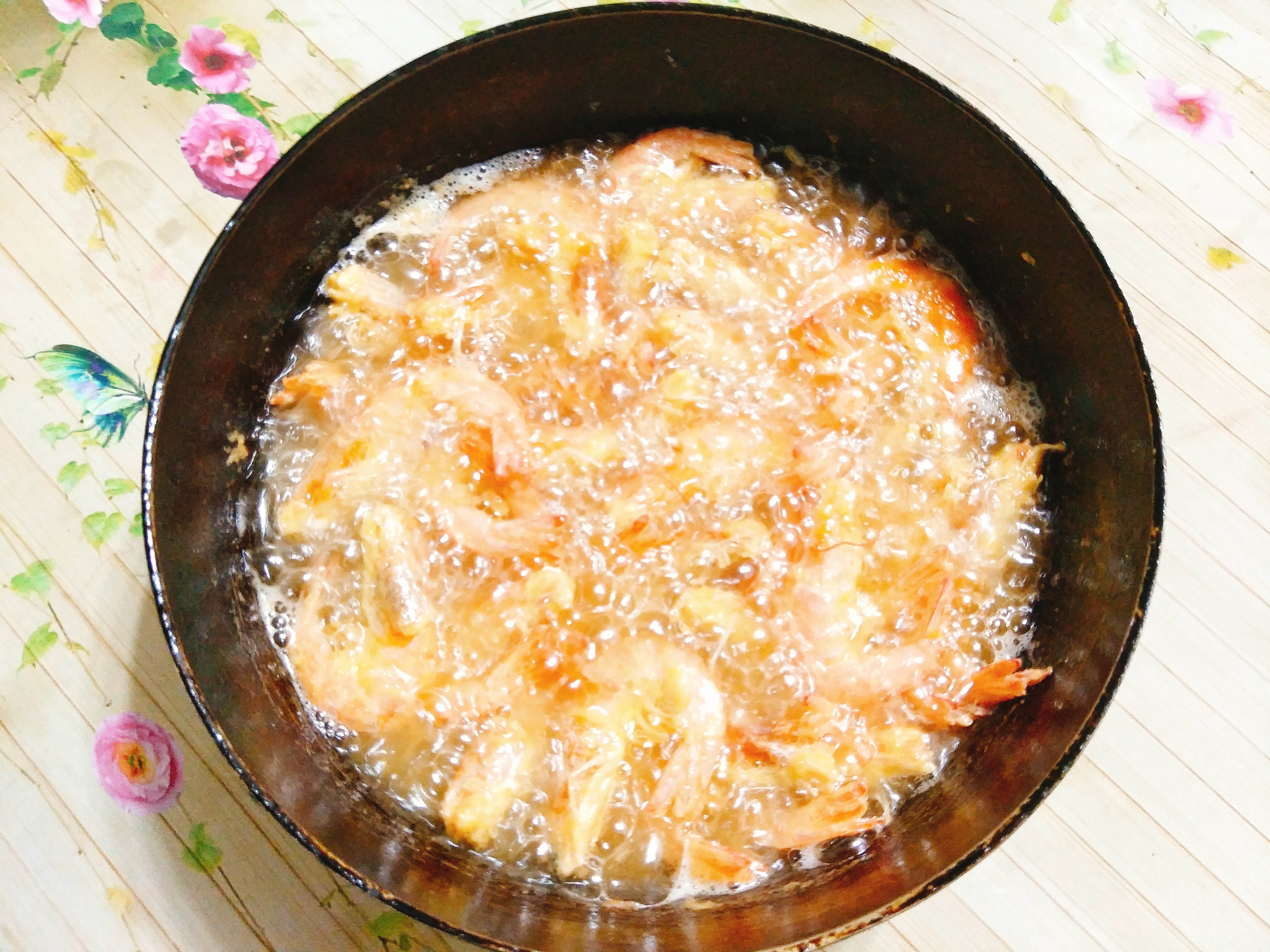 Tôm chiên sốt trứng muối ảnh 4 Tom chien sot trung muoi anh 4