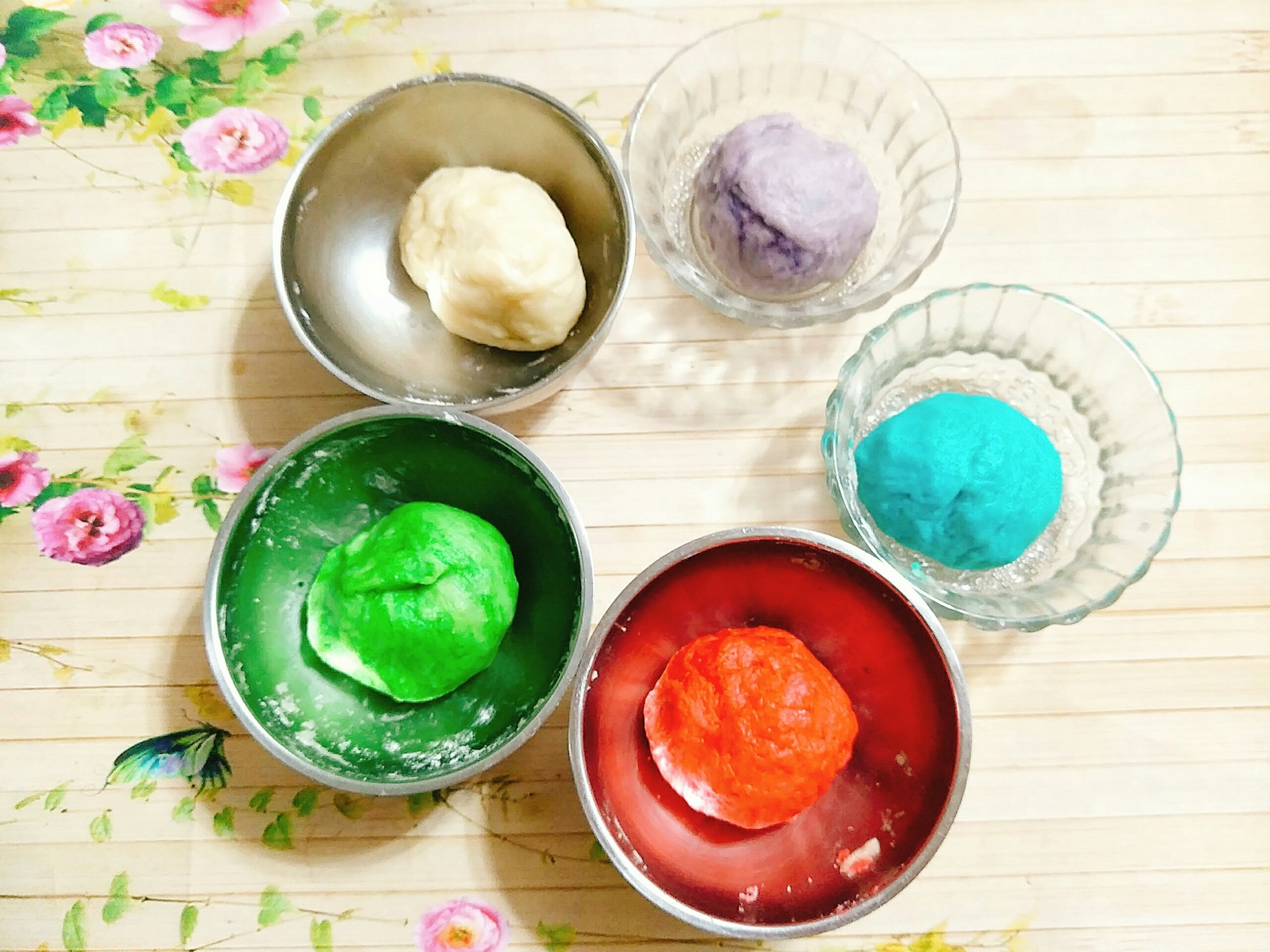 Tu lam banh trung thu hien dai anh 4