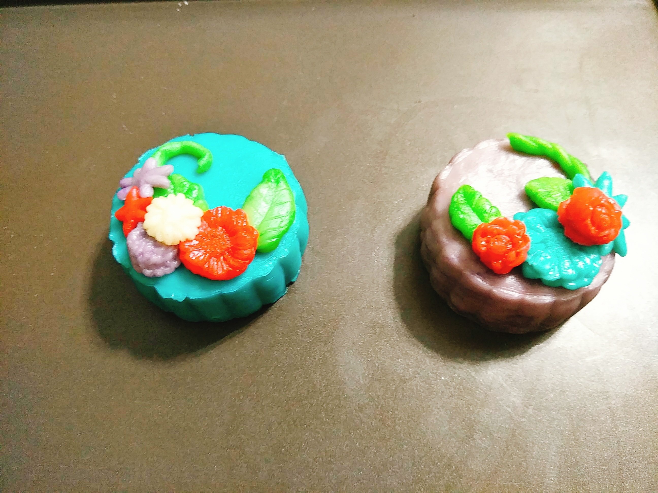 Tu lam banh trung thu hien dai anh 8