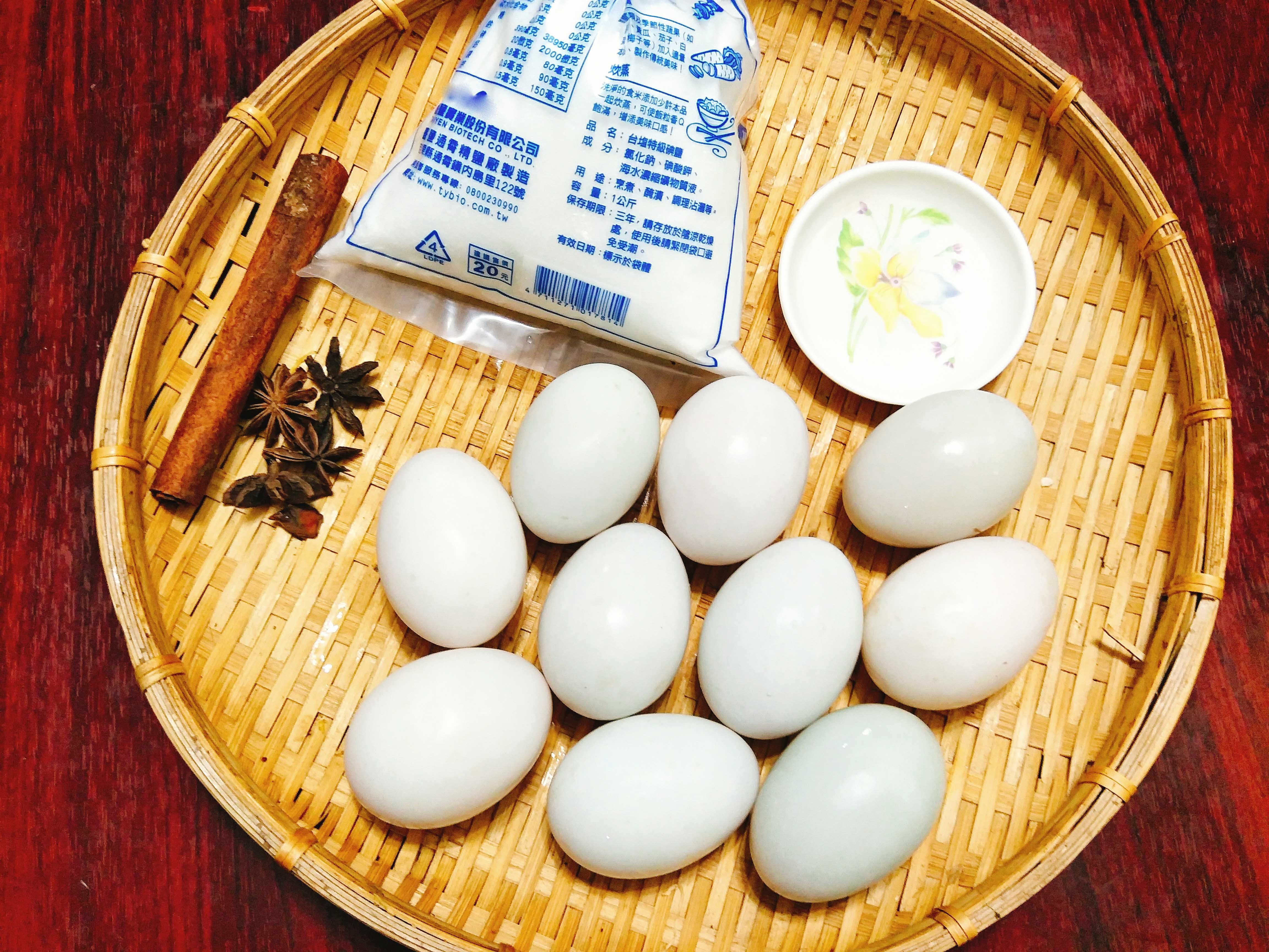 Cách làm trứng muối ảnh 1 Cach lam trung muoi anh 1