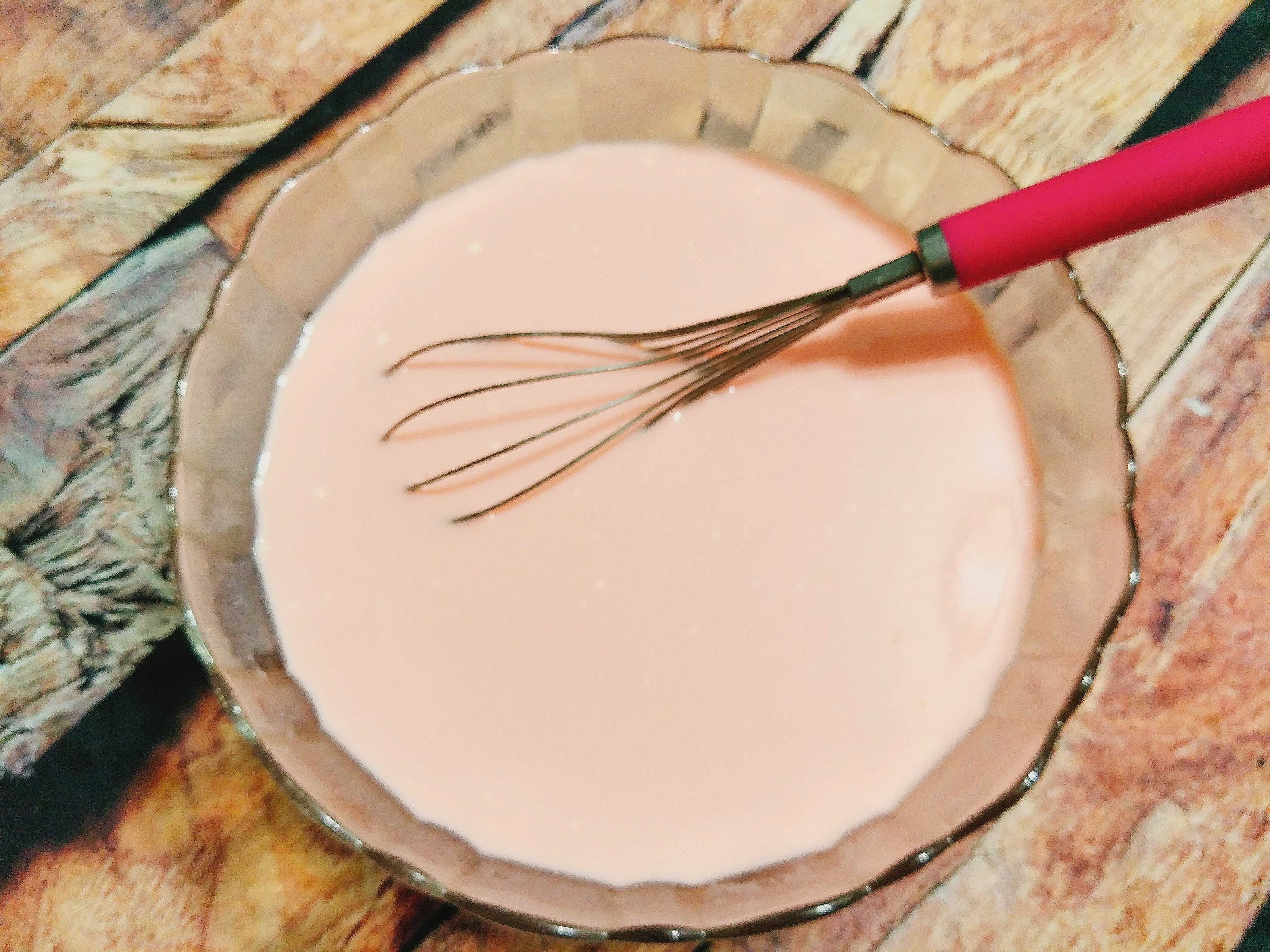 Bánh flan hương dâu tây ảnh 5 Banh flan huong dau tay anh 5