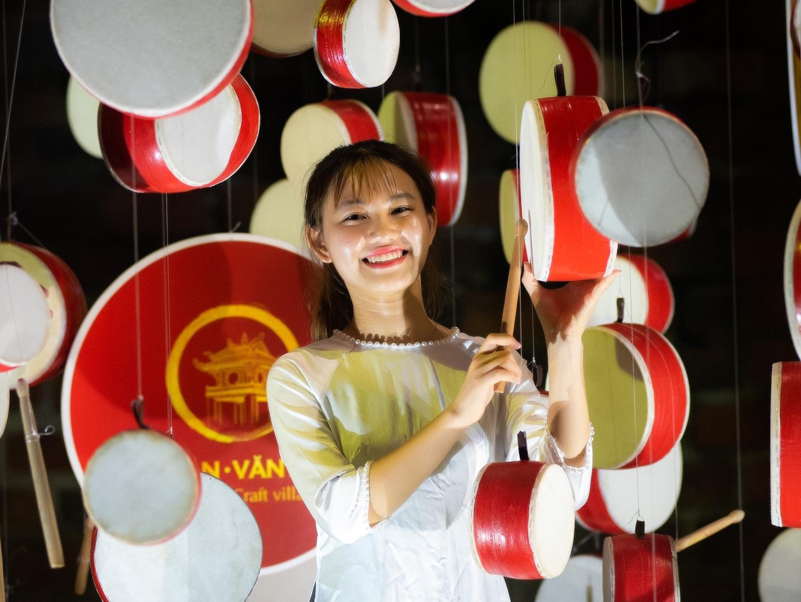 4 dia diem don Trung thu dung chat co truyen o Ha Noi hinh anh