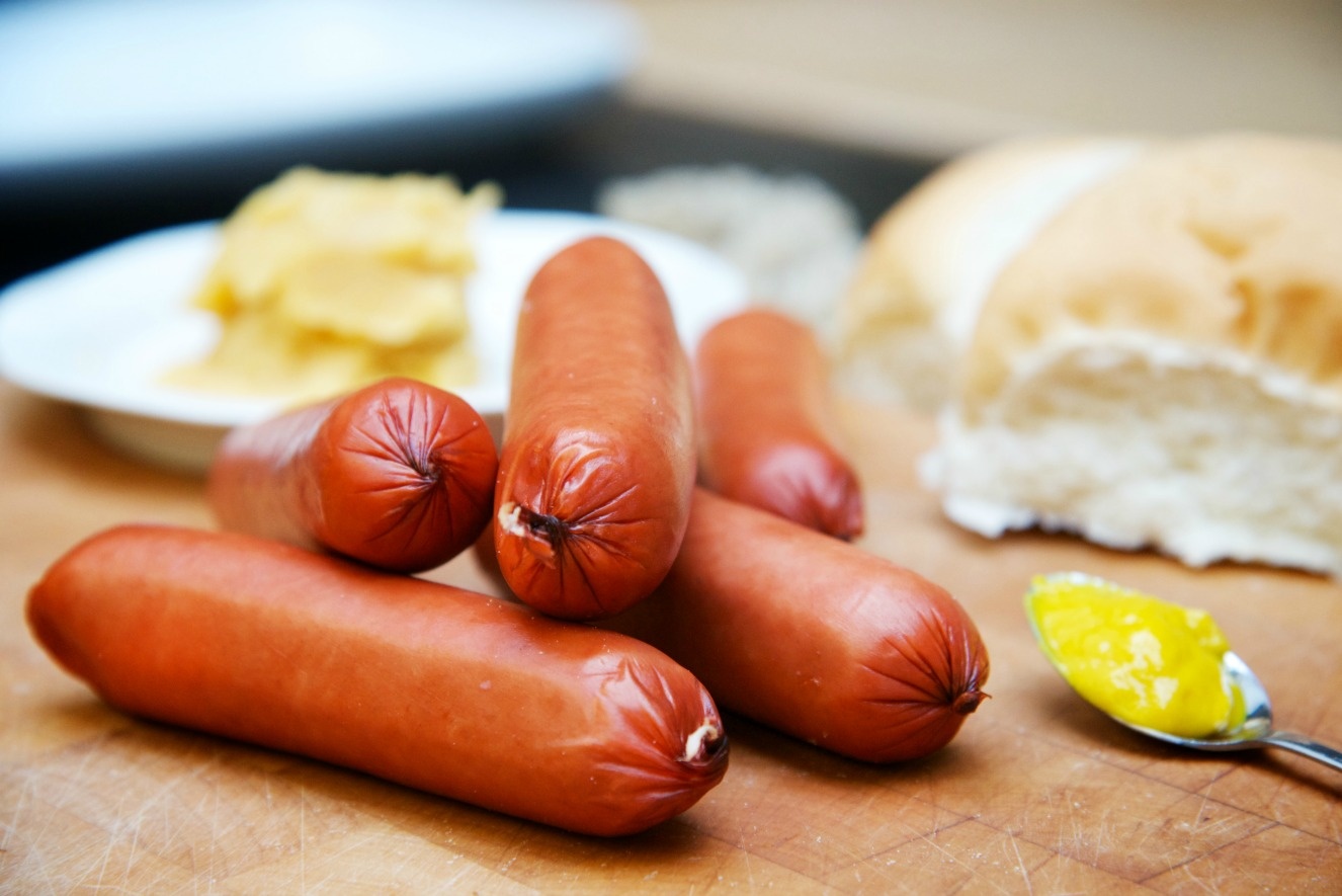 Xuc xich cua cac nuoc khac nhau nhu the nao? anh 3