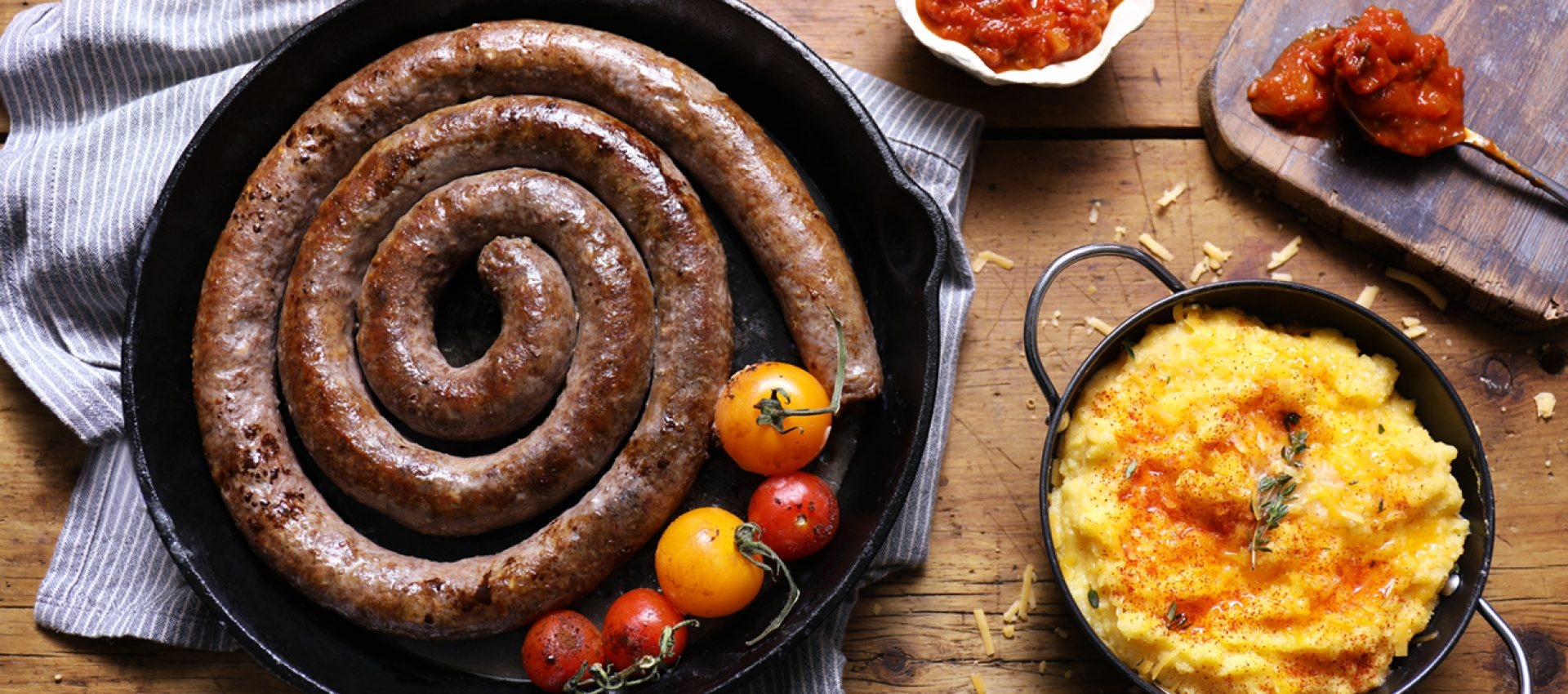 Xuc xich cua cac nuoc khac nhau nhu the nao? anh 5