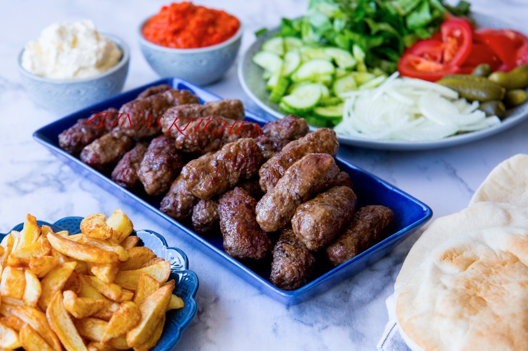 Xuc xich cua cac nuoc khac nhau nhu the nao? anh 6