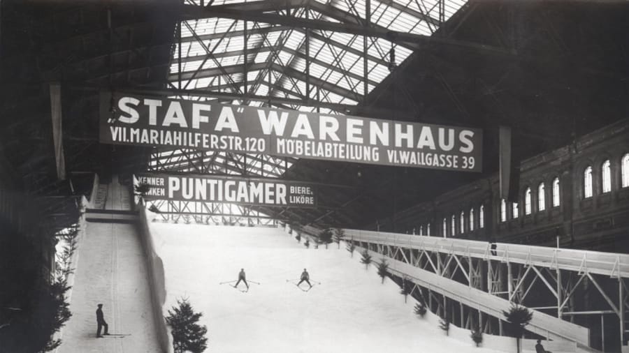 Khu truot tuyet trong nha lon nhat the gioi anh 1