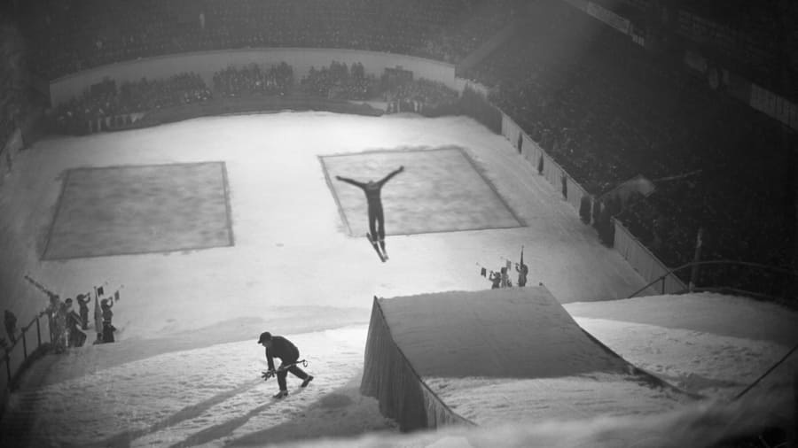 Khu truot tuyet trong nha lon nhat the gioi anh 3