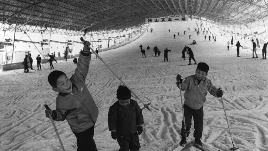 Khu truot tuyet trong nha lon nhat the gioi anh 5