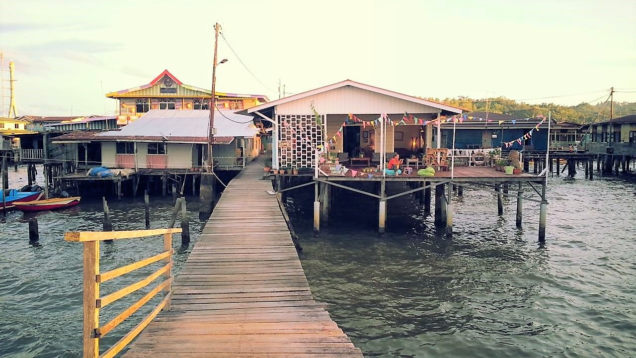 Ngoi lang noi giua thu do hoa le cua vuong quoc dau mo Brunei anh 9