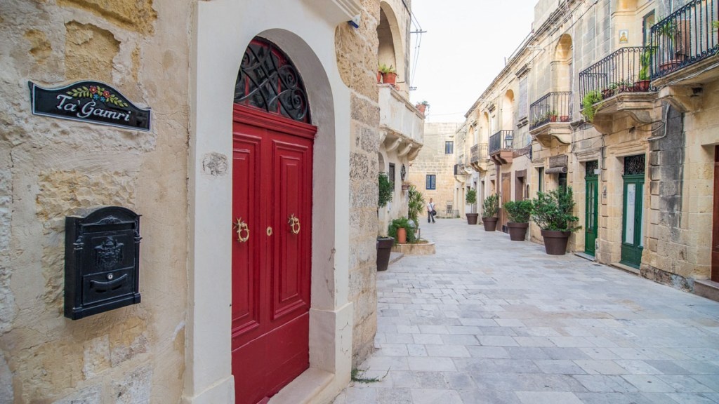 10 hon dao cho du khach niu giu mua he anh 20