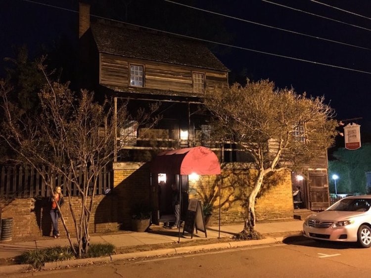 Nhung ngoi nha ma am hut du khach anh 12