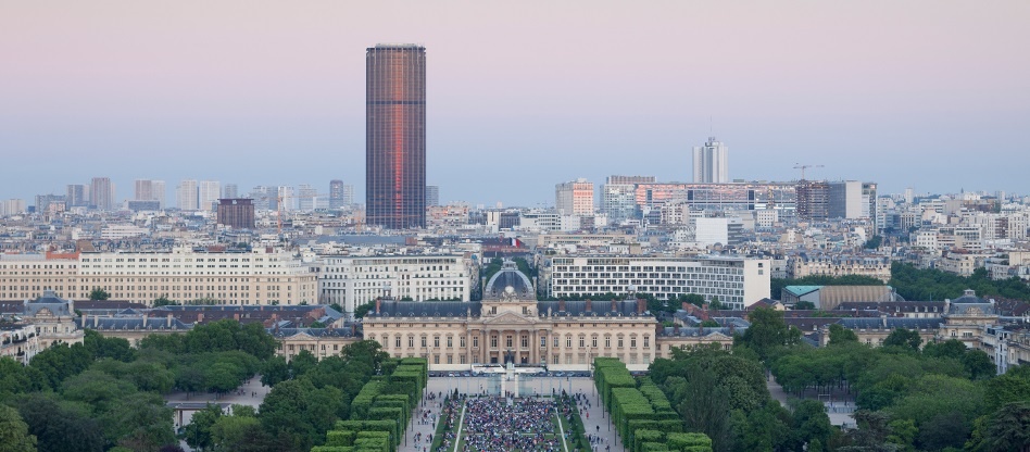 7 cong trinh hut khach du lich nhung khong duoc long nguoi dia phuong anh 1