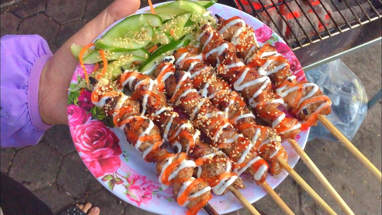 Trai nghiem thien duong an vat pho Chua Lang hinh anh