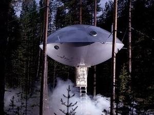 Khach san bi an co hinh dang nhu phi thuyen ngoai hanh tinh hinh anh