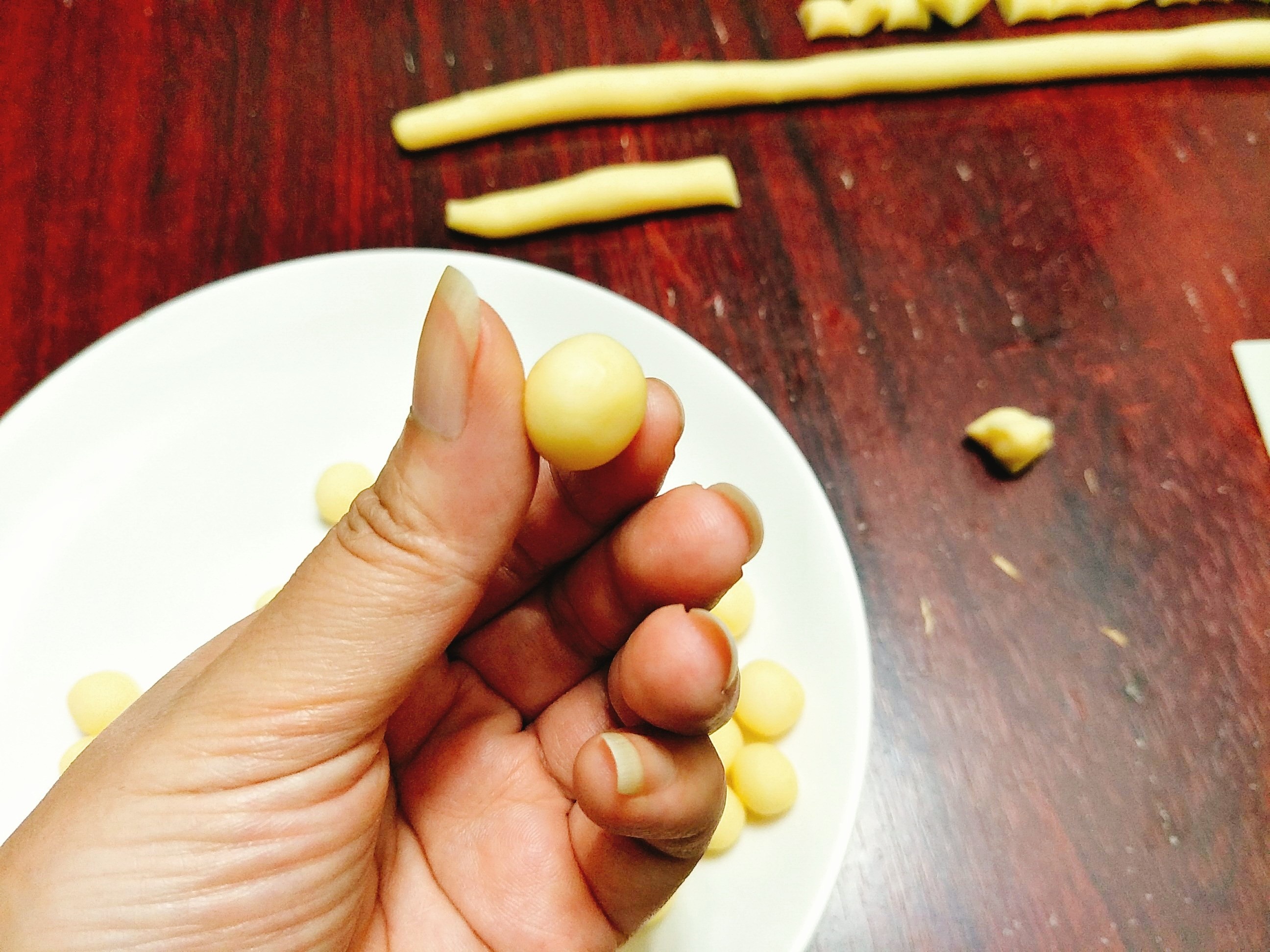 Cach lam mon banh nhan anh 4