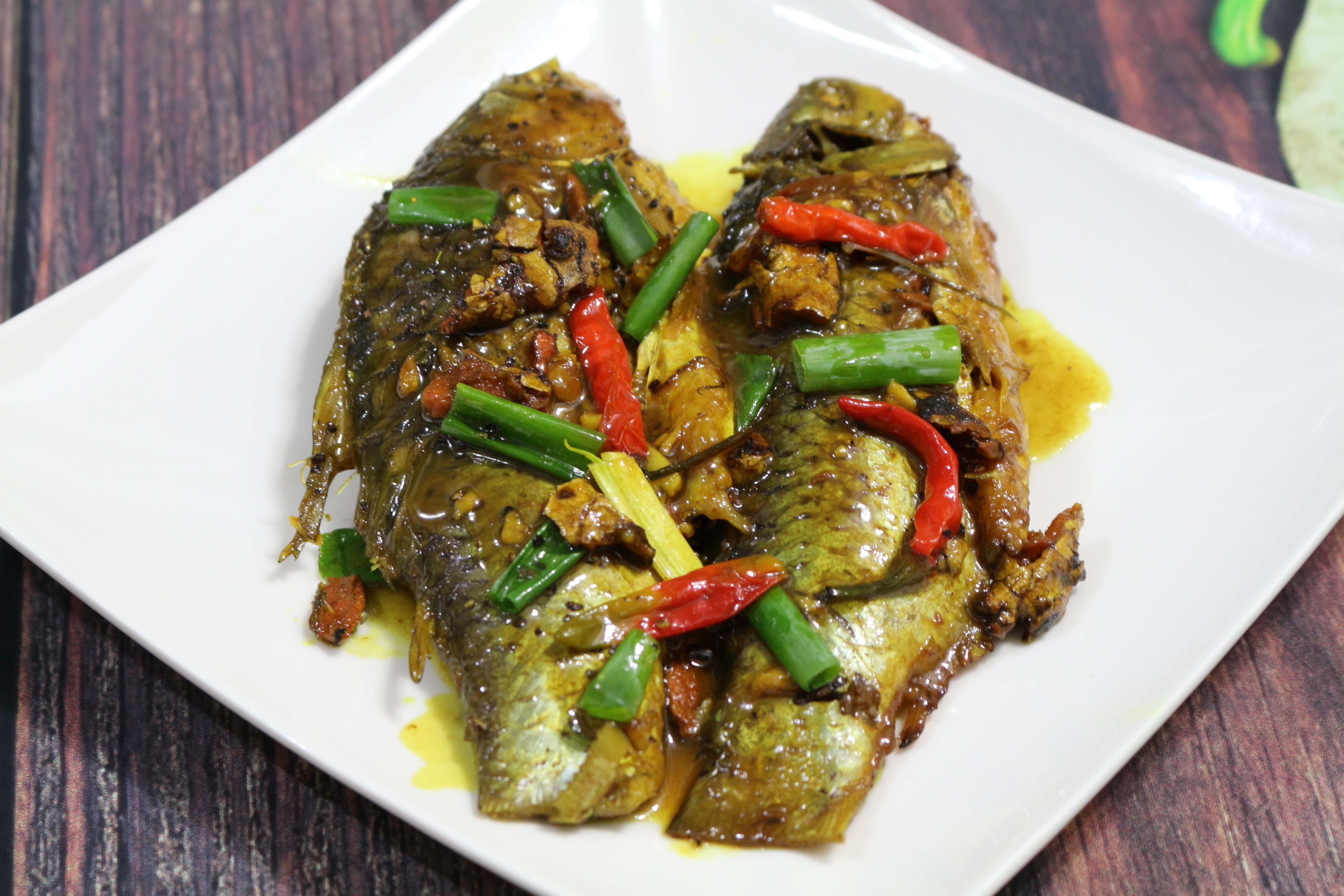 Toi nay an gi: Ca diec kho nghe hinh anh