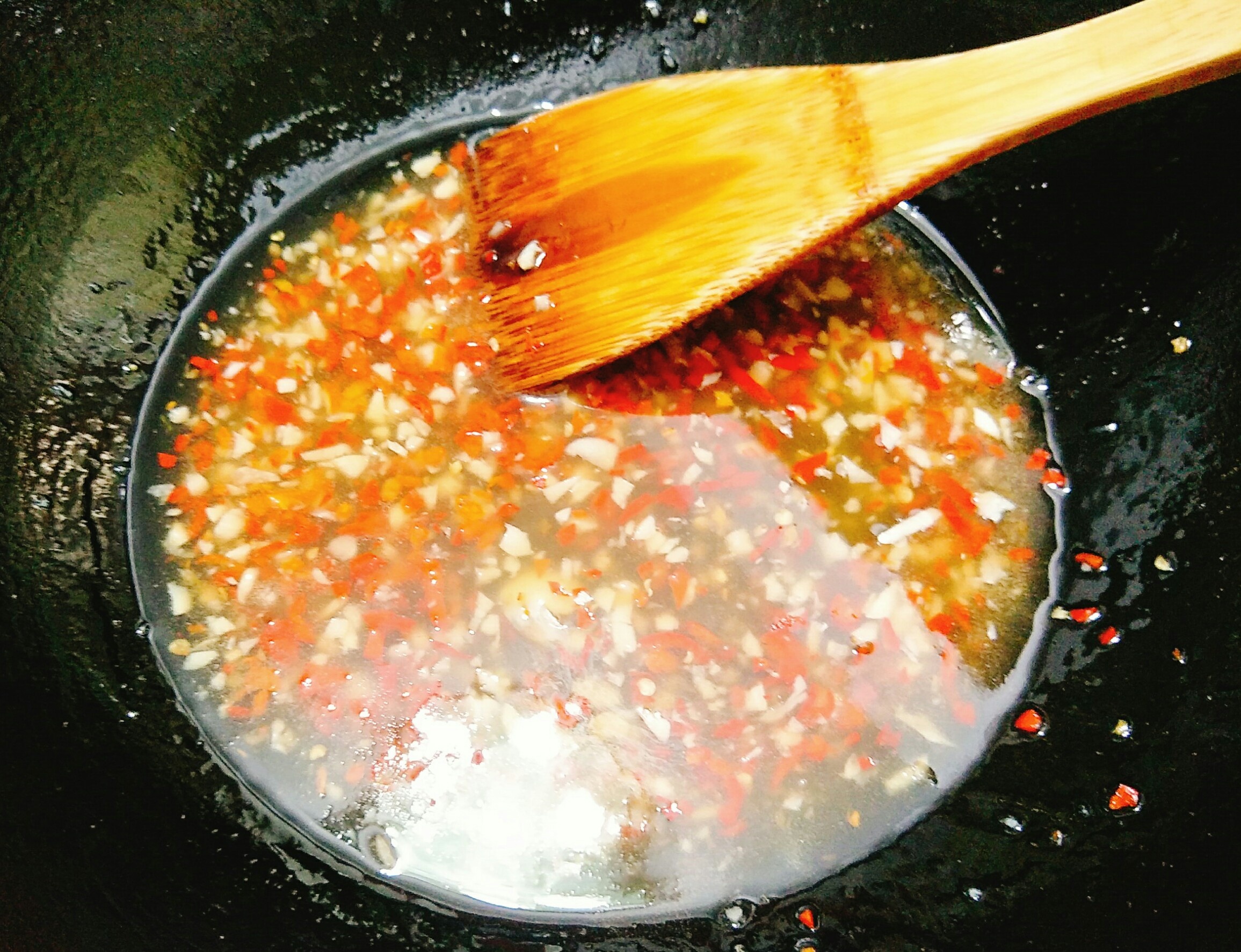 Cach lam salad dua leo chua cay anh 2