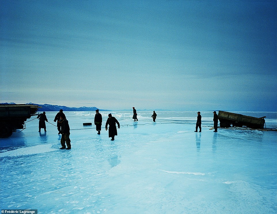 Những lát cắt độc đáo về cuộc sống trên thảo nguyên Mông Cổ ảnh 2 Nhung lat cat doc dao ve cuoc song tren thao nguyen Mong Co anh 2