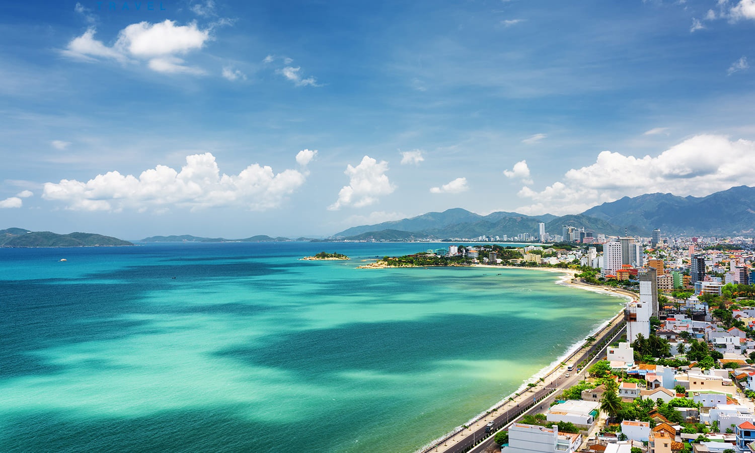 Top 8 thien duong du lich giup ban thoat khoi cai lanh mien Bac hinh anh