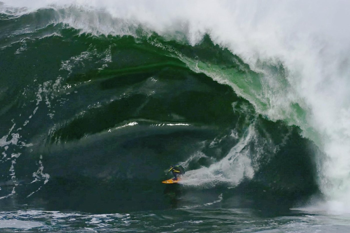 Mao hiem luot tren nhung con song khong lo cao nhat the gioi hinh anh