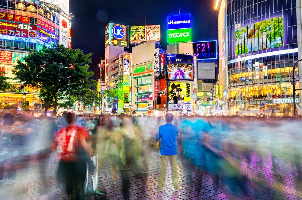 Giao lo noi tieng co hon 2 trieu khach di qua moi ngay o Nhat anh 3