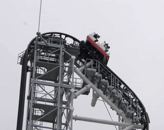 Trai nghiem dang so tren tau luon sieu toc doc nhat the gioi hinh anh