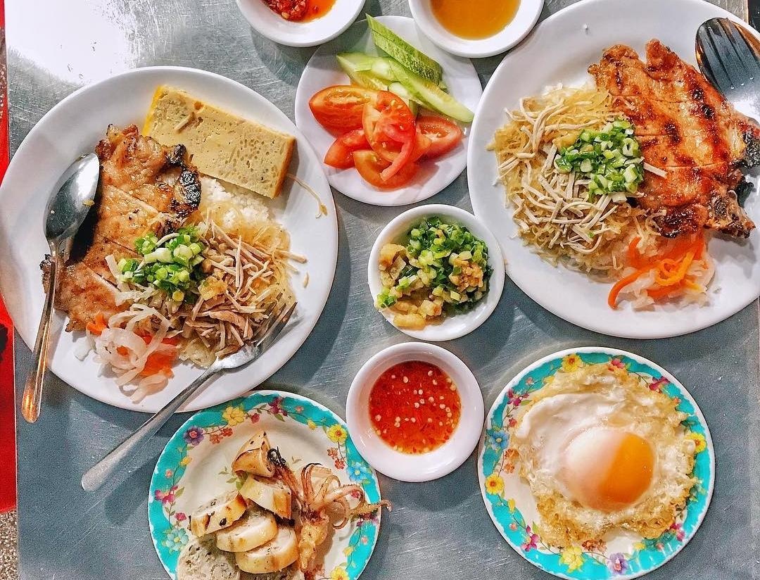 4 quan an 'rung ron' thu hut thuc khach o TP.HCM hinh anh