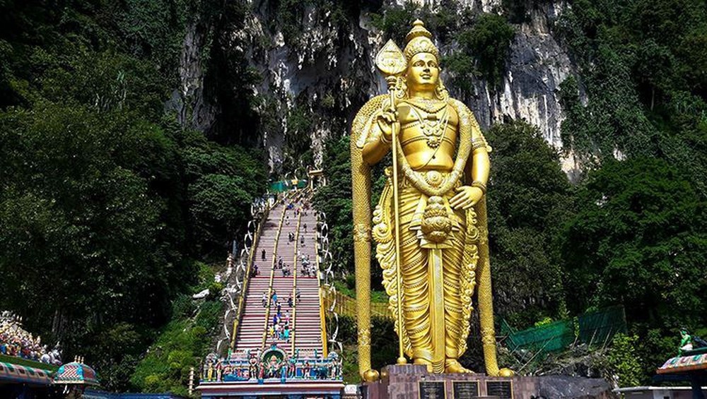 Kham pha dong Batu, ngoi den Hindu noi tieng o Malaysia hinh anh