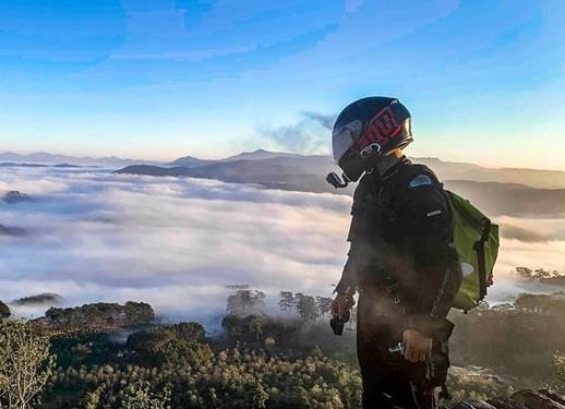 Cau go Da Lat dep hut hon gioi tre truoc khi dong cua hinh anh